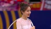 终于懂了为啥好多富二代追她！NBA美女主播美娜表演艺术体操...